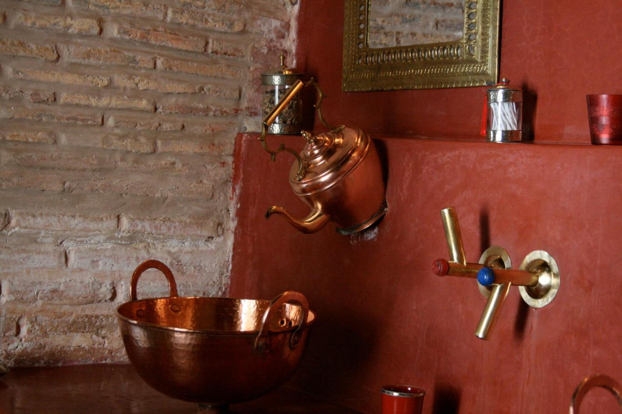 Riad Laaroussa Fes Luaran gambar